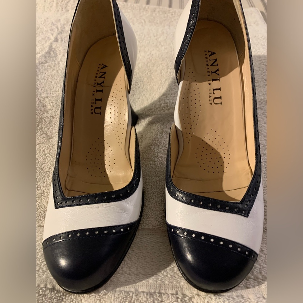 ANYI LU Handmade Leather D’Orsey Pump